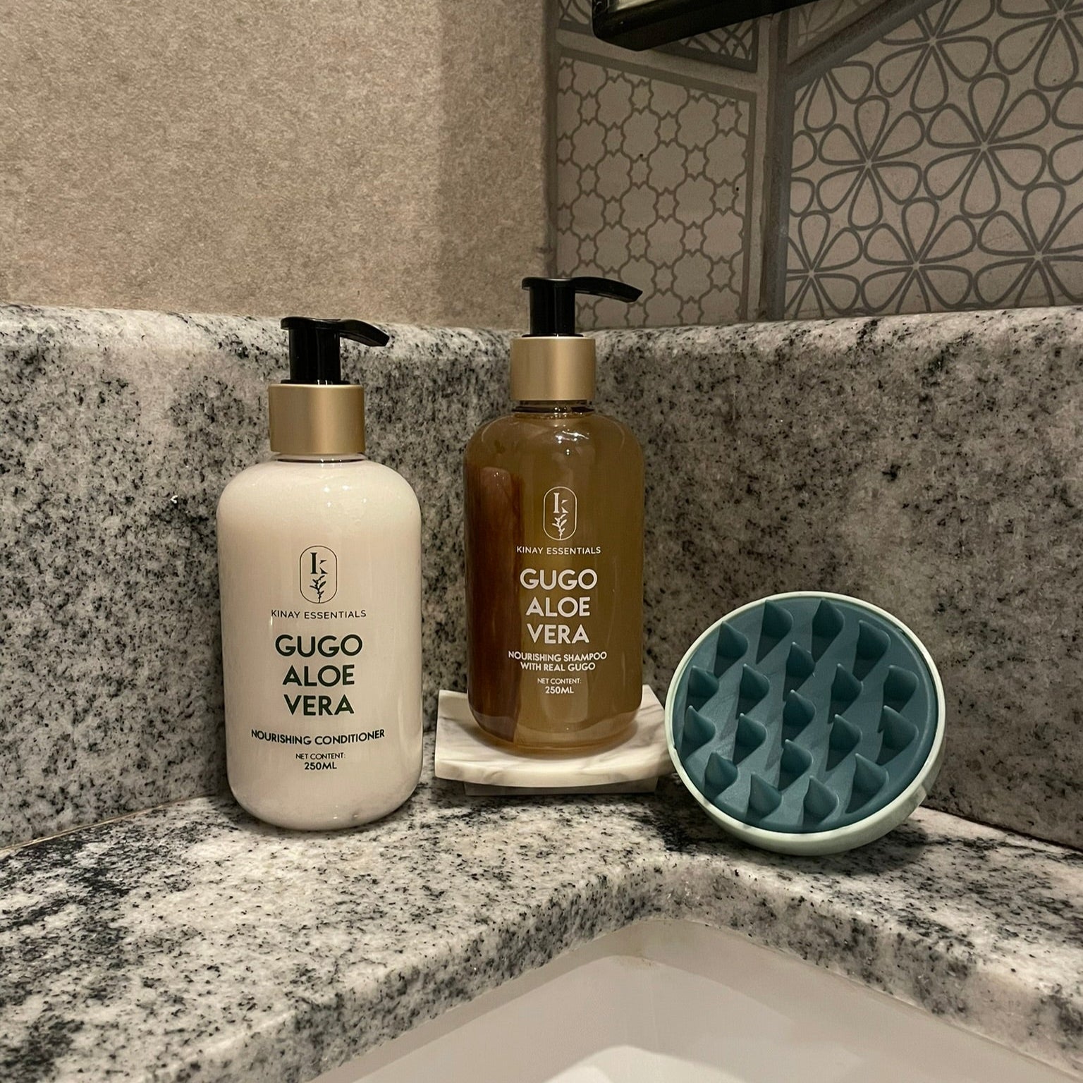 kinay essentials gugo aloe vera nourishing shampoo & conditioner and scalp massager250ml